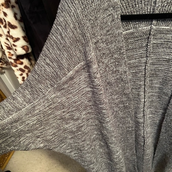RW&Co. Grey Marl Knit Batwing Oversized Cardigan - Picture 6 of 6